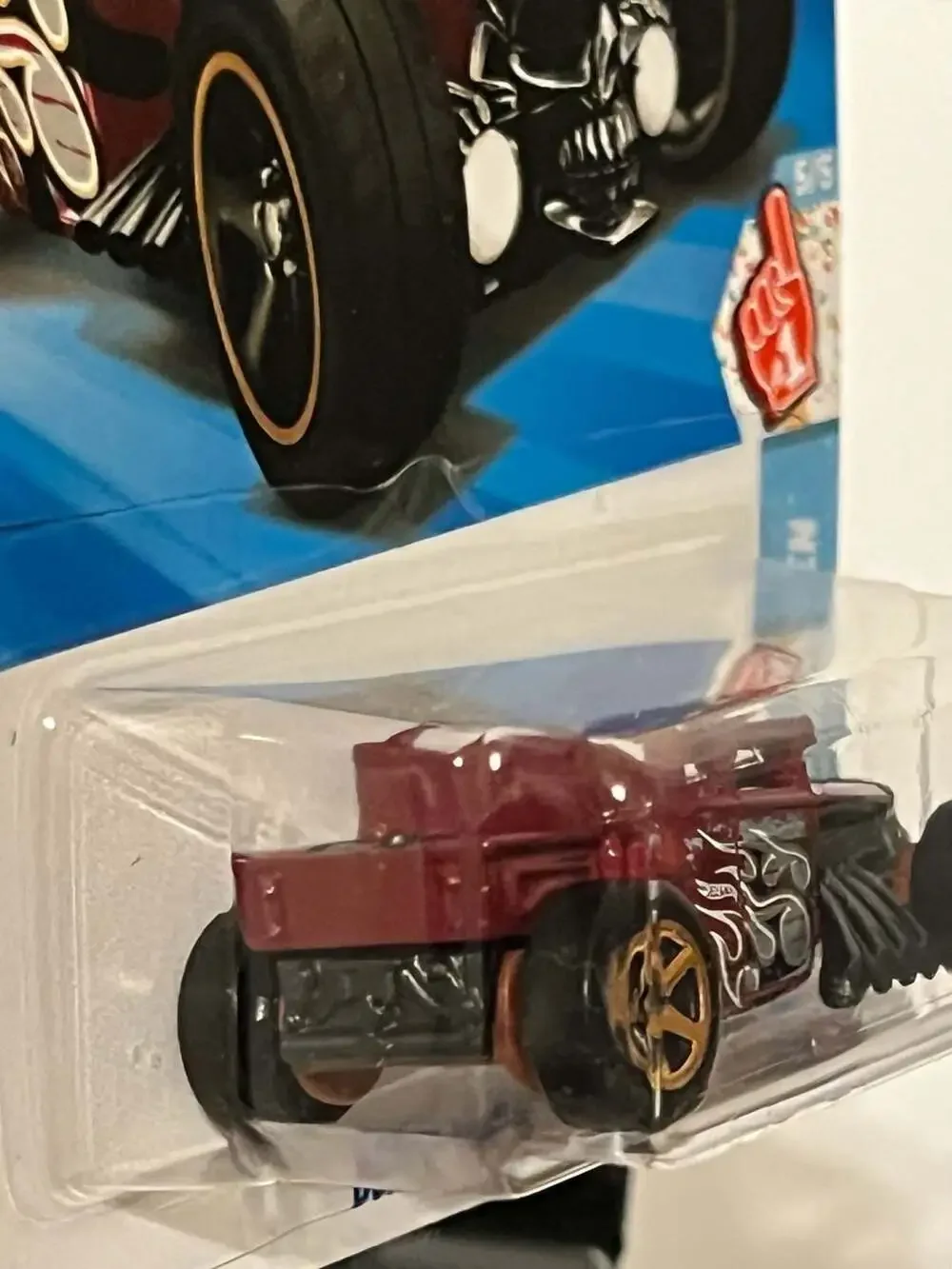 💥Hot Wheels Bone Shaker HW Fan Driven 139/250 Maroon Diecast Car